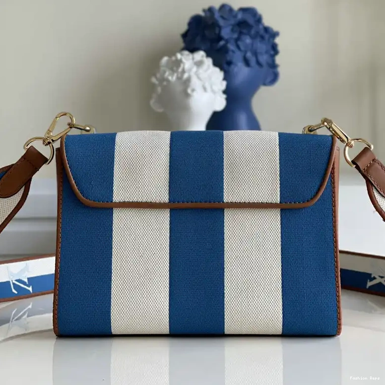 Fashion Reps LV 2109YA0126 Bag 0501